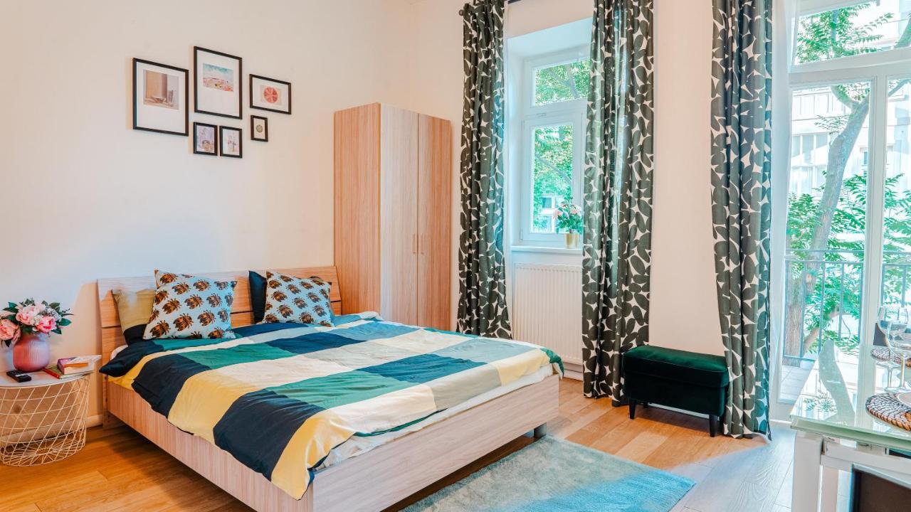 Retreat * Praha